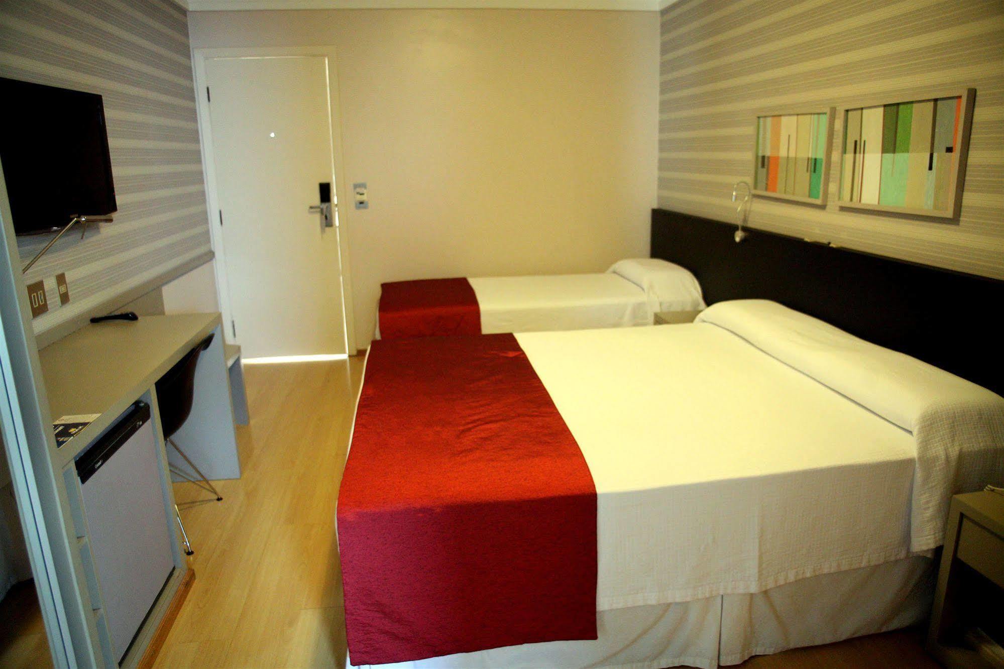 Max Plaza Hotel Marília エクステリア 写真